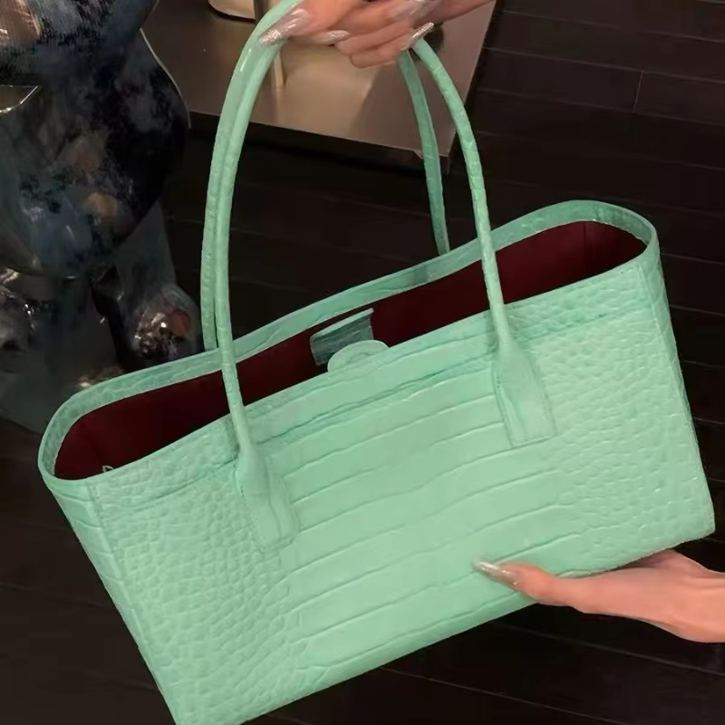 Luxury Bags Green - Sac fourre-tout en cuir de crocodile