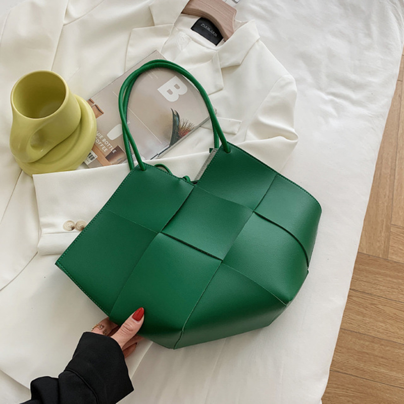 Luxury Bags Outlet - Grand fourre-tout en cuir rhomboïd pour