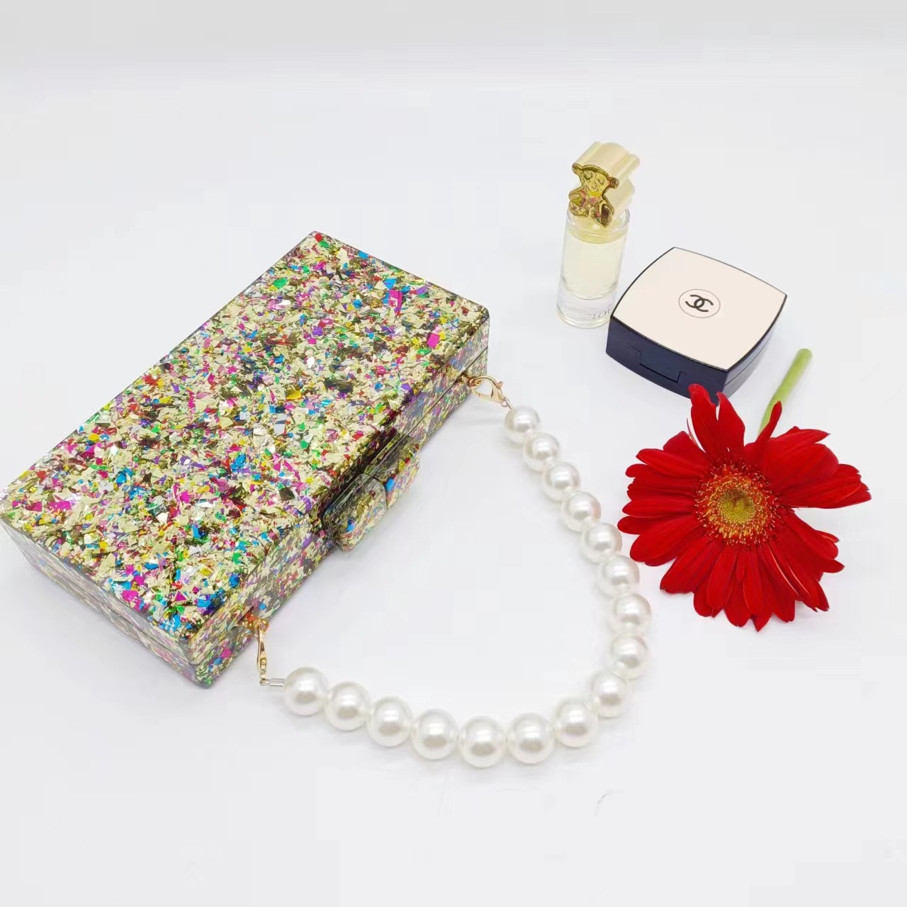 Pochette de luxe en perles acr - Luxury Bags Green avis et prix