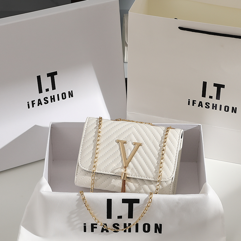 Sac à bandoulière brodé pour f - Luxury Bags Lv avis et prix