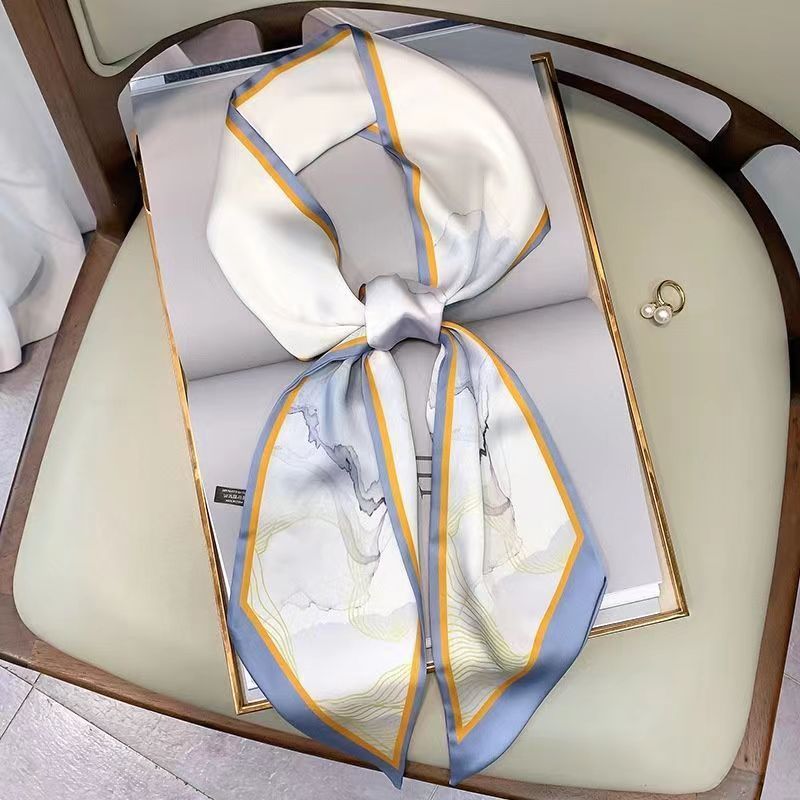 Foulard en soie pour femmes, D - Luxury Bags Designer avis et prix