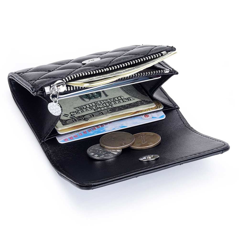 Porte-cartes matelassé en peau - Luxury Bags Names avis et prix