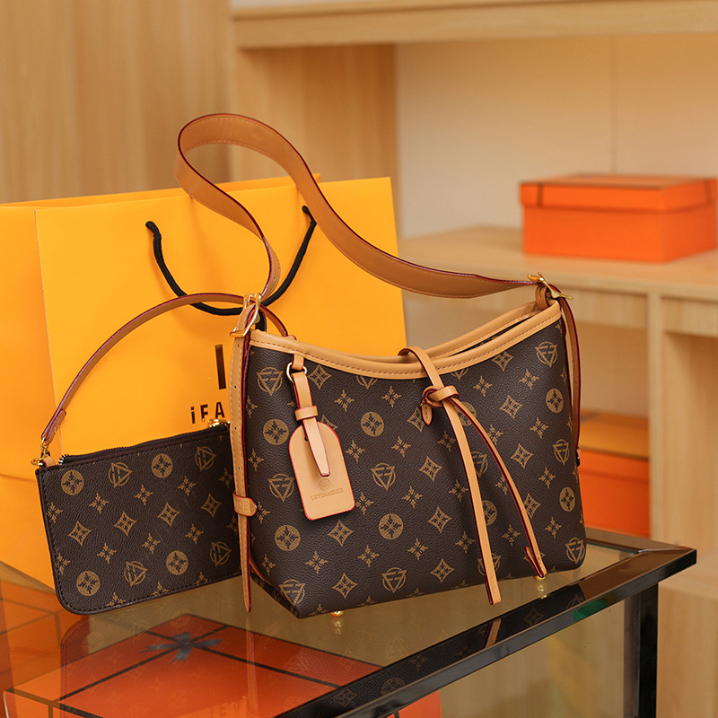 Sac fourre-tout en cuir de lux - Luxury Bags Lv avis et prix